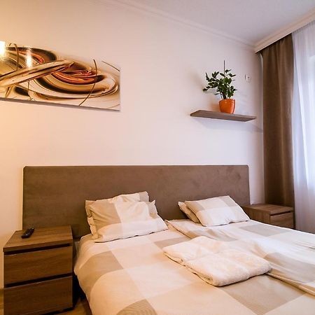 Thermal Next II Weninger Apartman คิชคุนฮาลาส ภายนอก รูปภาพ