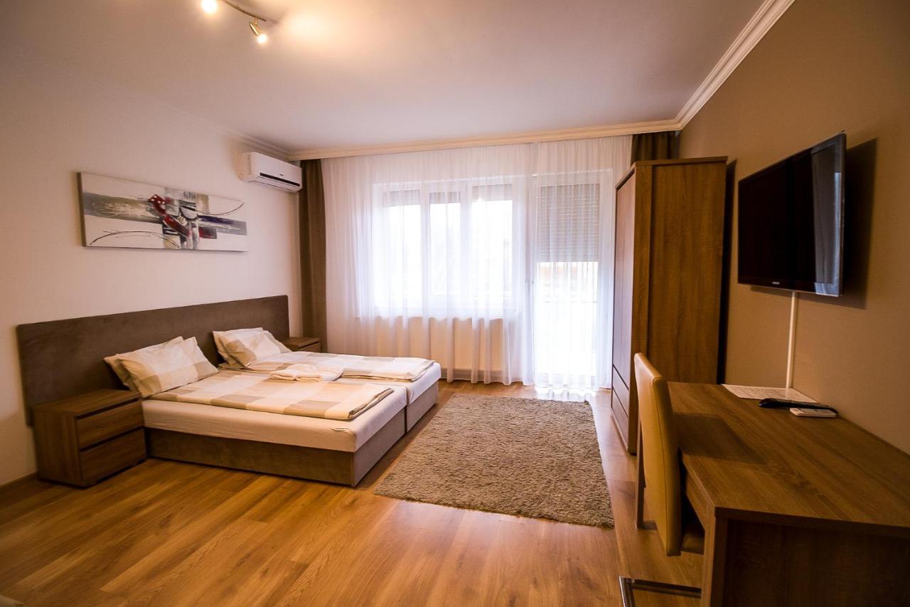 Thermal Next II Weninger Apartman คิชคุนฮาลาส ภายนอก รูปภาพ